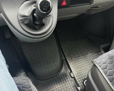 Белый Фольксваген Transporter, объемом двигателя 2 л и пробегом 290 тыс. км за 13500 $, фото 19 на Automoto.ua