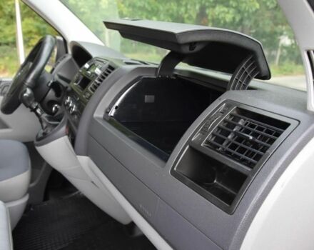 Білий Фольксваген Transporter, об'ємом двигуна 2 л та пробігом 176 тис. км за 7200 $, фото 17 на Automoto.ua