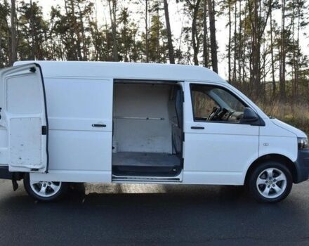 Білий Фольксваген Transporter, об'ємом двигуна 2 л та пробігом 176 тис. км за 7900 $, фото 6 на Automoto.ua