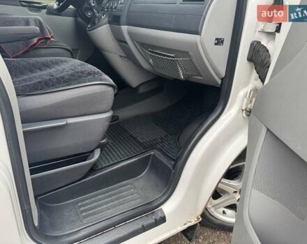 Белый Фольксваген Transporter, объемом двигателя 2 л и пробегом 290 тыс. км за 13500 $, фото 18 на Automoto.ua
