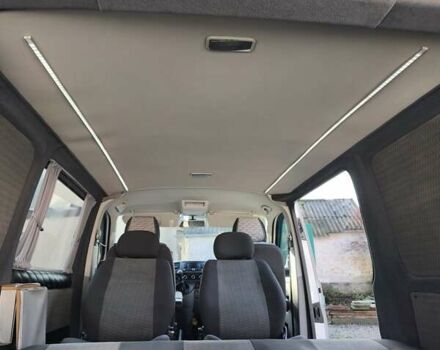 Белый Фольксваген Transporter, объемом двигателя 2 л и пробегом 440 тыс. км за 16500 $, фото 28 на Automoto.ua