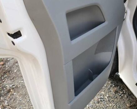 Белый Фольксваген Transporter, объемом двигателя 2 л и пробегом 440 тыс. км за 16500 $, фото 14 на Automoto.ua