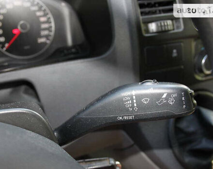 Білий Фольксваген Transporter, об'ємом двигуна 2 л та пробігом 282 тис. км за 15000 $, фото 20 на Automoto.ua