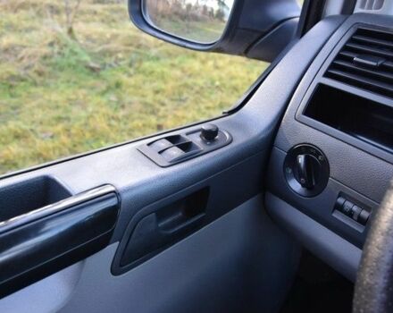 Білий Фольксваген Transporter, об'ємом двигуна 2 л та пробігом 176 тис. км за 7900 $, фото 22 на Automoto.ua