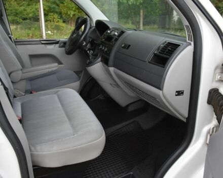 Білий Фольксваген Transporter, об'ємом двигуна 2 л та пробігом 176 тис. км за 7200 $, фото 8 на Automoto.ua