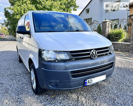Білий Фольксваген Transporter, об'ємом двигуна 2 л та пробігом 290 тис. км за 14200 $, фото 5 на Automoto.ua