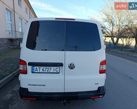 Білий Фольксваген Transporter, об'ємом двигуна 2 л та пробігом 188 тис. км за 14900 $, фото 2 на Automoto.ua