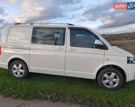 Белый Фольксваген Transporter, объемом двигателя 2 л и пробегом 440 тыс. км за 16500 $, фото 4 на Automoto.ua