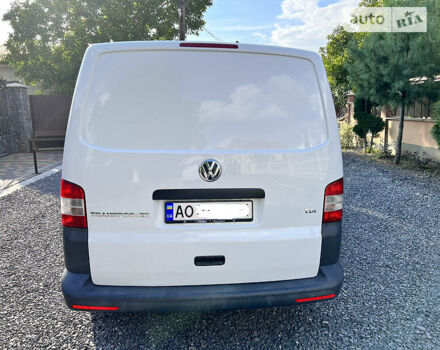 Білий Фольксваген Transporter, об'ємом двигуна 2 л та пробігом 290 тис. км за 14200 $, фото 9 на Automoto.ua