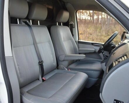Білий Фольксваген Transporter, об'ємом двигуна 2 л та пробігом 176 тис. км за 7900 $, фото 18 на Automoto.ua