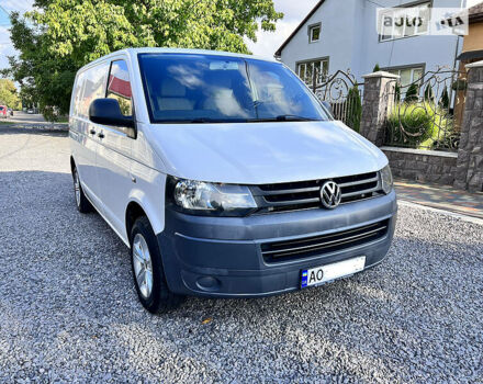 Білий Фольксваген Transporter, об'ємом двигуна 2 л та пробігом 290 тис. км за 14200 $, фото 3 на Automoto.ua
