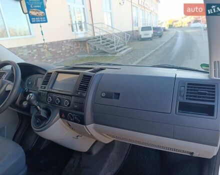 Білий Фольксваген Transporter, об'ємом двигуна 2 л та пробігом 188 тис. км за 14900 $, фото 6 на Automoto.ua