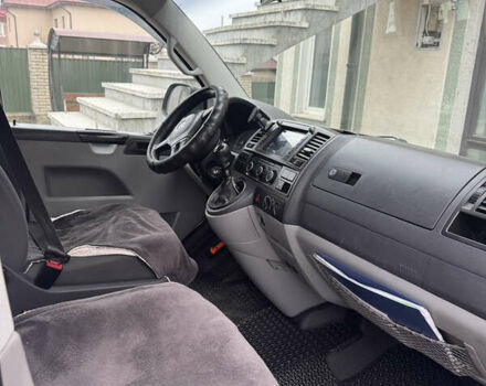 Білий Фольксваген Transporter, об'ємом двигуна 2 л та пробігом 600 тис. км за 12500 $, фото 1 на Automoto.ua