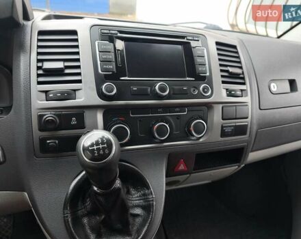 Белый Фольксваген Transporter, объемом двигателя 2 л и пробегом 440 тыс. км за 16500 $, фото 30 на Automoto.ua