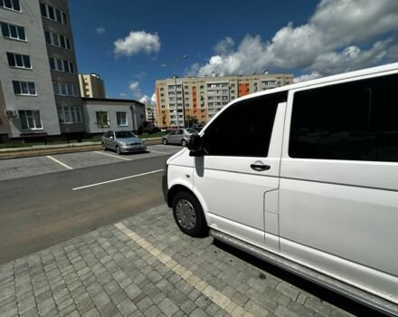 Білий Фольксваген Transporter, об'ємом двигуна 2 л та пробігом 290 тис. км за 15000 $, фото 6 на Automoto.ua