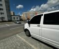 Білий Фольксваген Transporter, об'ємом двигуна 2 л та пробігом 290 тис. км за 15000 $, фото 6 на Automoto.ua