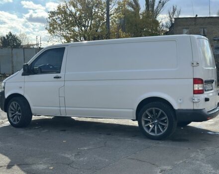 Белый Фольксваген Transporter, объемом двигателя 2 л и пробегом 466 тыс. км за 10000 $, фото 3 на Automoto.ua