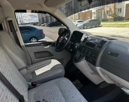 Білий Фольксваген Transporter, об'ємом двигуна 2 л та пробігом 290 тис. км за 15000 $, фото 3 на Automoto.ua
