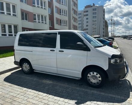 Білий Фольксваген Transporter, об'ємом двигуна 2 л та пробігом 290 тис. км за 15000 $, фото 1 на Automoto.ua