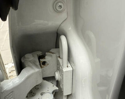 Белый Фольксваген Transporter, объемом двигателя 2 л и пробегом 221 тыс. км за 13999 $, фото 23 на Automoto.ua