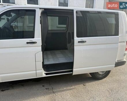 Білий Фольксваген Transporter, об'ємом двигуна 1.97 л та пробігом 302 тис. км за 11500 $, фото 3 на Automoto.ua