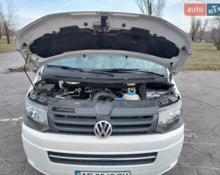 Белый Фольксваген Transporter, объемом двигателя 1.97 л и пробегом 275 тыс. км за 15800 $, фото 11 на Automoto.ua