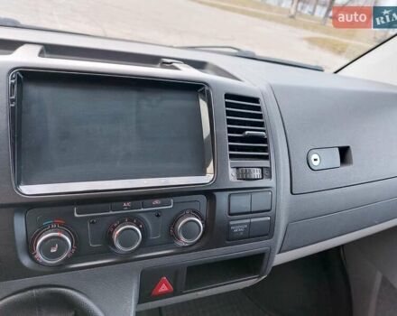 Белый Фольксваген Transporter, объемом двигателя 1.97 л и пробегом 275 тыс. км за 15800 $, фото 10 на Automoto.ua