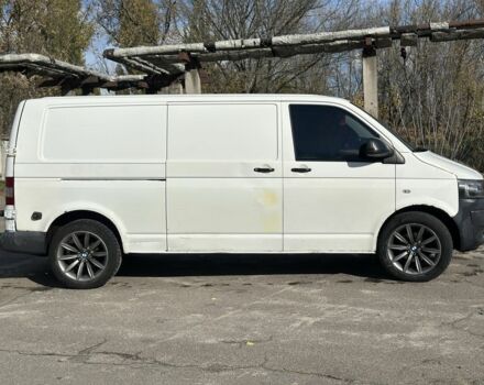 Белый Фольксваген Transporter, объемом двигателя 2 л и пробегом 466 тыс. км за 10000 $, фото 1 на Automoto.ua
