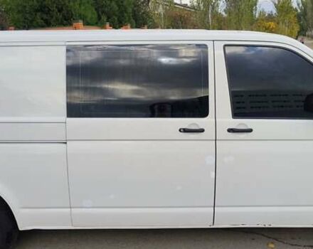 Білий Фольксваген Transporter, об'ємом двигуна 2 л та пробігом 380 тис. км за 12500 $, фото 2 на Automoto.ua