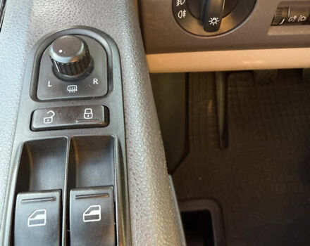 Белый Фольксваген Transporter, объемом двигателя 2 л и пробегом 258 тыс. км за 15500 $, фото 19 на Automoto.ua