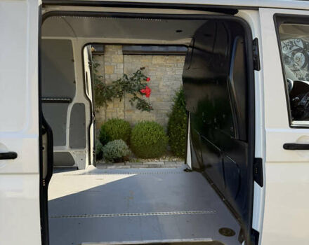 Белый Фольксваген Transporter, объемом двигателя 2 л и пробегом 258 тыс. км за 15500 $, фото 12 на Automoto.ua