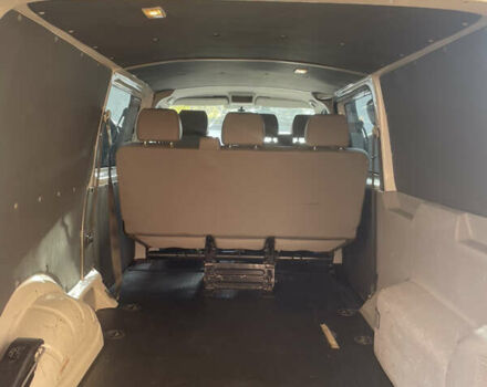 Білий Фольксваген Transporter, об'ємом двигуна 2 л та пробігом 351 тис. км за 15800 $, фото 6 на Automoto.ua