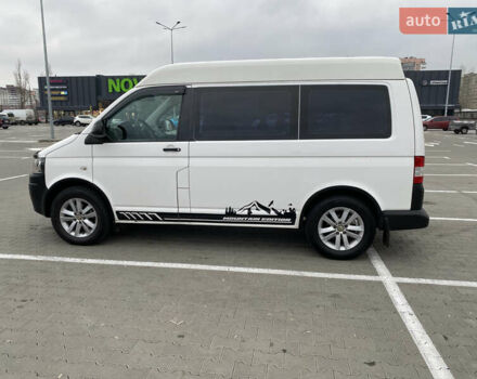 Белый Фольксваген Transporter, объемом двигателя 2 л и пробегом 330 тыс. км за 21900 $, фото 4 на Automoto.ua