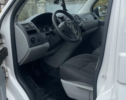Белый Фольксваген Transporter, объемом двигателя 1.97 л и пробегом 371 тыс. км за 9800 $, фото 5 на Automoto.ua
