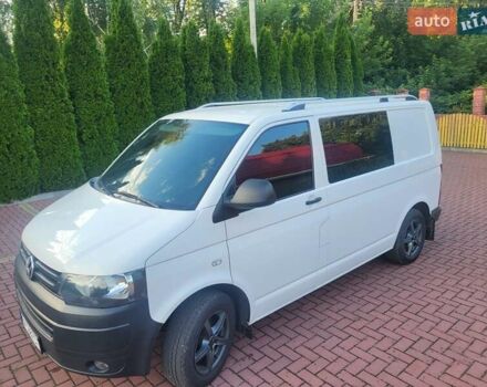 Белый Фольксваген Transporter, объемом двигателя 1.97 л и пробегом 248 тыс. км за 14499 $, фото 1 на Automoto.ua