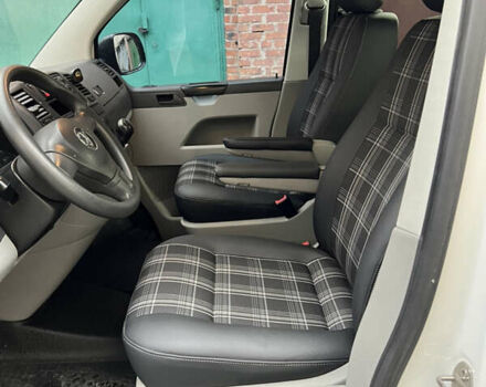 Білий Фольксваген Transporter, об'ємом двигуна 2 л та пробігом 276 тис. км за 16900 $, фото 18 на Automoto.ua