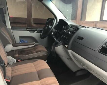 Белый Фольксваген Transporter, объемом двигателя 2 л и пробегом 325 тыс. км за 17300 $, фото 7 на Automoto.ua