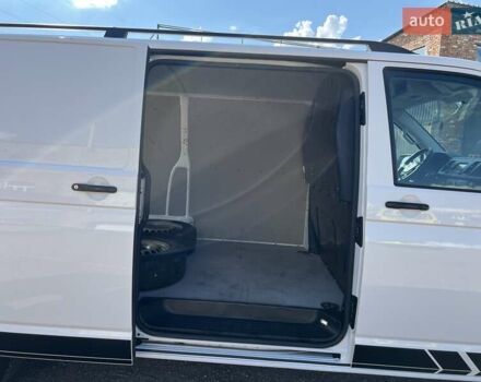 Белый Фольксваген Transporter, объемом двигателя 2 л и пробегом 253 тыс. км за 16850 $, фото 22 на Automoto.ua
