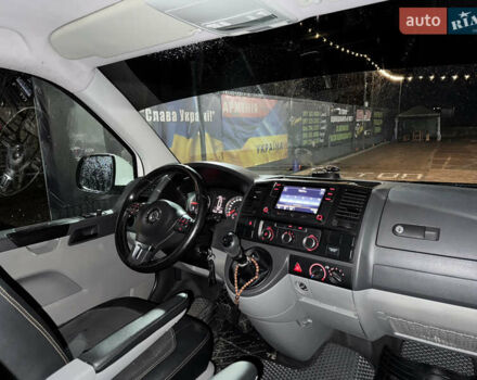 Белый Фольксваген Transporter, объемом двигателя 1.97 л и пробегом 159 тыс. км за 20000 $, фото 7 на Automoto.ua