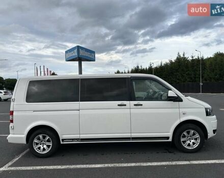 Белый Фольксваген Transporter, объемом двигателя 1.97 л и пробегом 299 тыс. км за 16498 $, фото 1 на Automoto.ua
