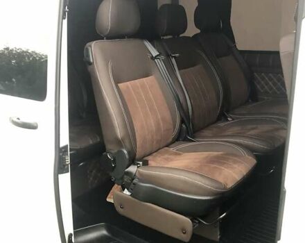 Белый Фольксваген Transporter, объемом двигателя 2 л и пробегом 325 тыс. км за 17300 $, фото 3 на Automoto.ua