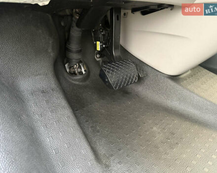 Белый Фольксваген Transporter, объемом двигателя 2 л и пробегом 220 тыс. км за 22500 $, фото 33 на Automoto.ua