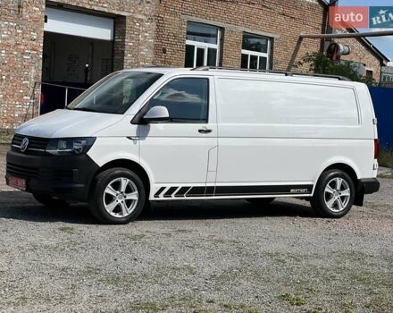 Белый Фольксваген Transporter, объемом двигателя 2 л и пробегом 253 тыс. км за 16850 $, фото 5 на Automoto.ua