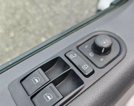 Білий Фольксваген Transporter, об'ємом двигуна 2 л та пробігом 265 тис. км за 11200 $, фото 18 на Automoto.ua