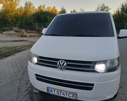 Белый Фольксваген Transporter, объемом двигателя 2 л и пробегом 250 тыс. км за 18500 $, фото 1 на Automoto.ua