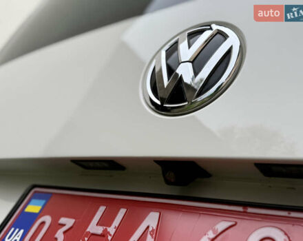 Белый Фольксваген Transporter, объемом двигателя 2 л и пробегом 220 тыс. км за 22500 $, фото 13 на Automoto.ua