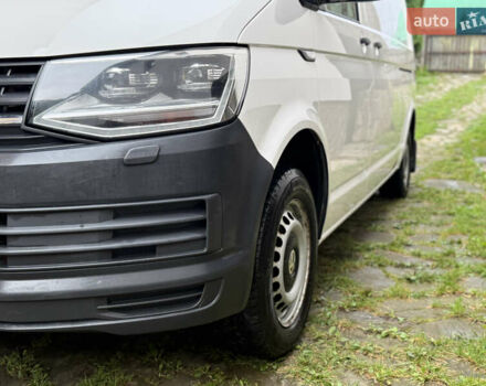 Белый Фольксваген Transporter, объемом двигателя 2 л и пробегом 220 тыс. км за 22500 $, фото 9 на Automoto.ua