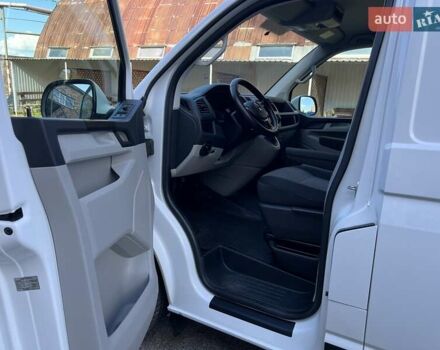 Белый Фольксваген Transporter, объемом двигателя 2 л и пробегом 253 тыс. км за 16850 $, фото 31 на Automoto.ua
