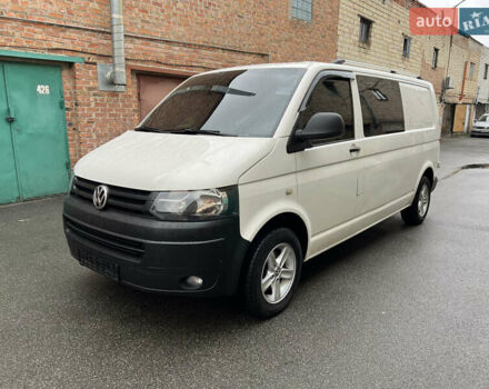 Білий Фольксваген Transporter, об'ємом двигуна 2 л та пробігом 276 тис. км за 16900 $, фото 6 на Automoto.ua