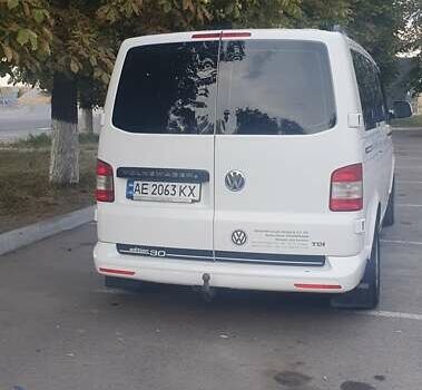 Белый Фольксваген Transporter, объемом двигателя 2 л и пробегом 316 тыс. км за 20000 $, фото 2 на Automoto.ua